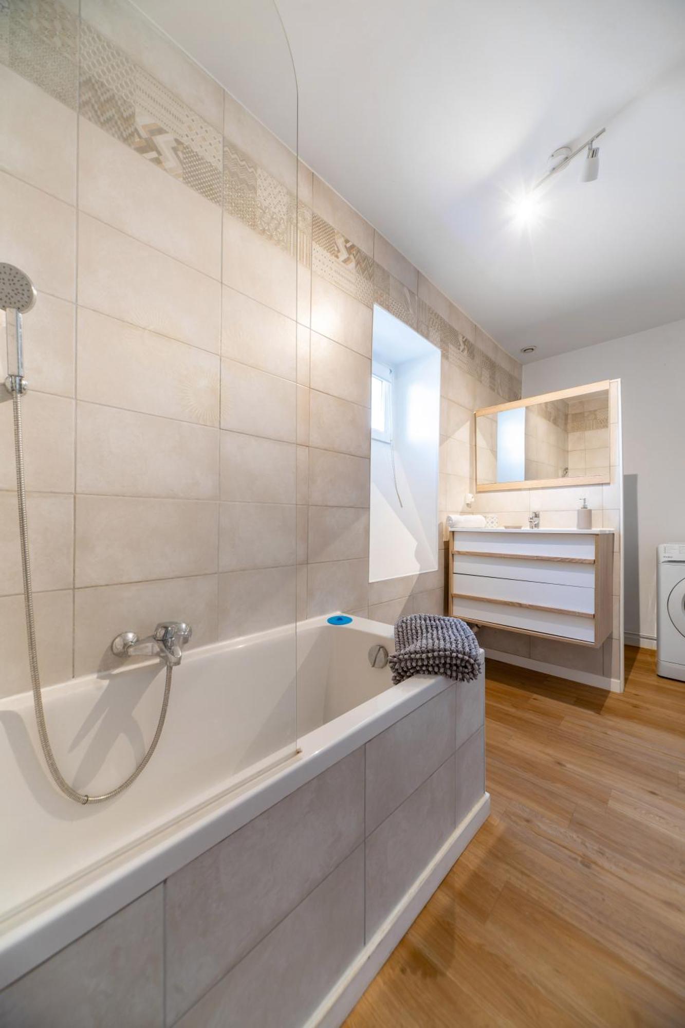 Le Celestin - Appartement 2 Chambres Avec Jardin En Centre Ville Vichy Exterior photo